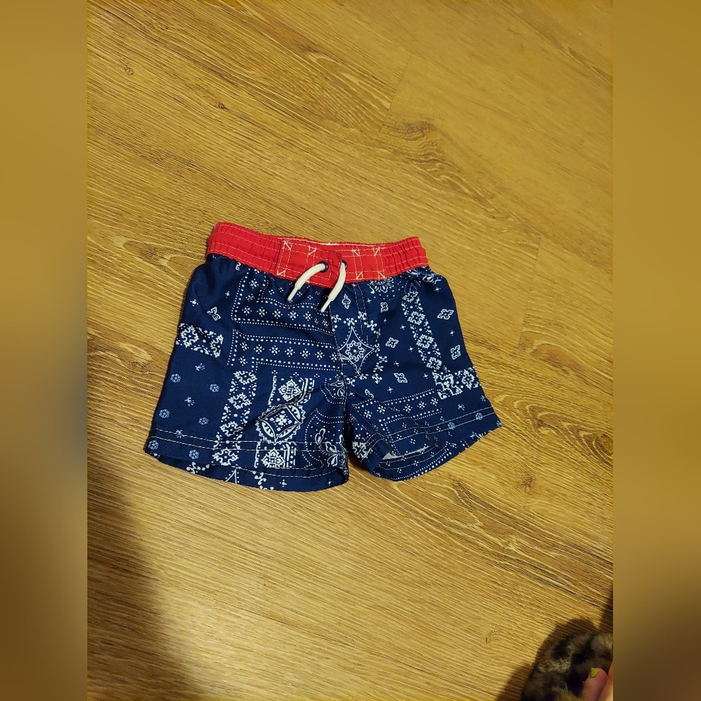 Oshkosh swim trunks 6mo